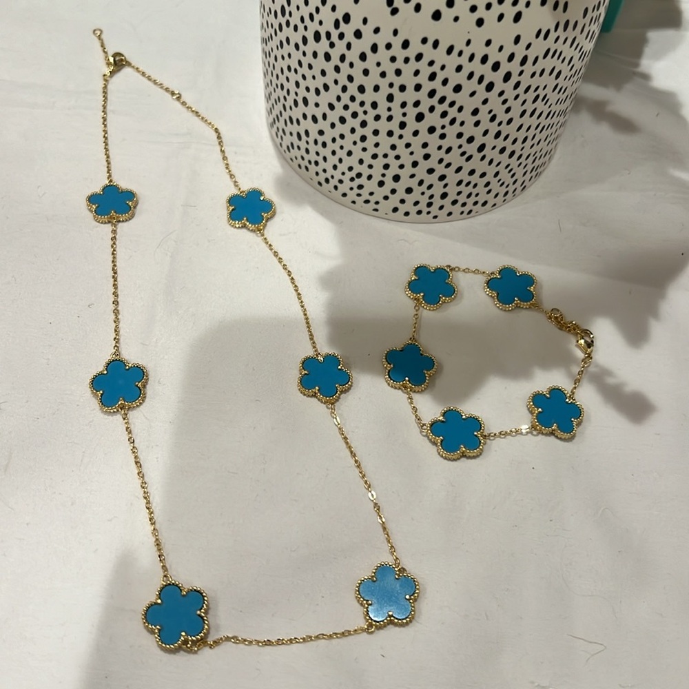 Flower Charm Necklace